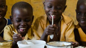 Read more about the article Lundazi schools to benefit from feeding programme