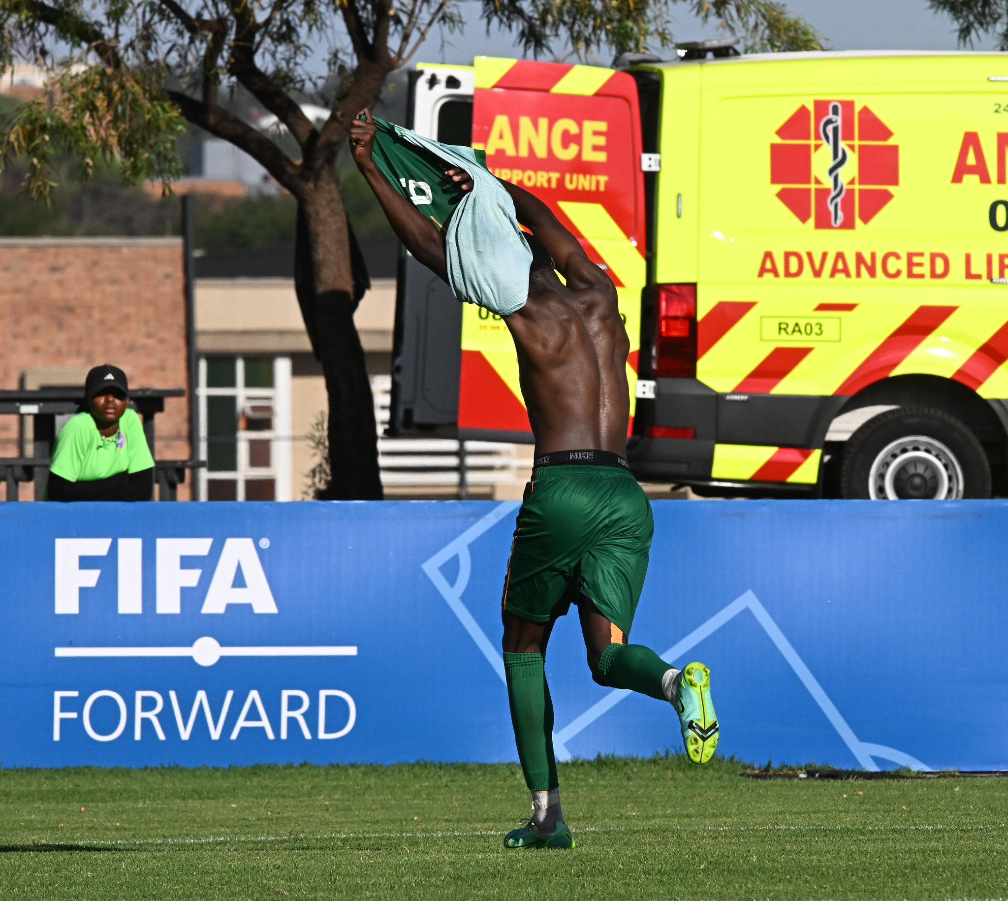 U-17-Boys-Celebration