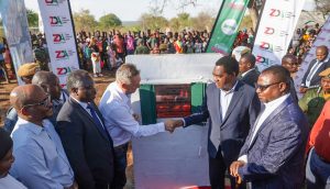 Read more about the article PRESIDENT HICHILEMA SAYS ZAMBEZI FREE ECONOMIC ZONE WILL CREATE JOBS  