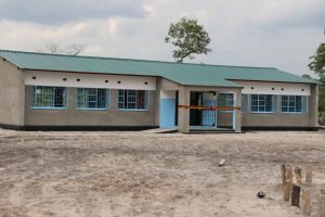 Read more about the article LUAMPA HANDS OVER CDF FUNDED SCHOOL PROJECT