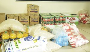 Read more about the article DMMU DONATES FOOD ITEMS IN CHAVUMA