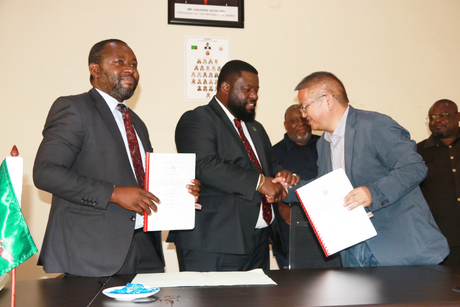 You are currently viewing ZNS, CHINESE FIRM AWARDED CONTRACTS FOR NAKONDE, MFUWE AIRPORTS